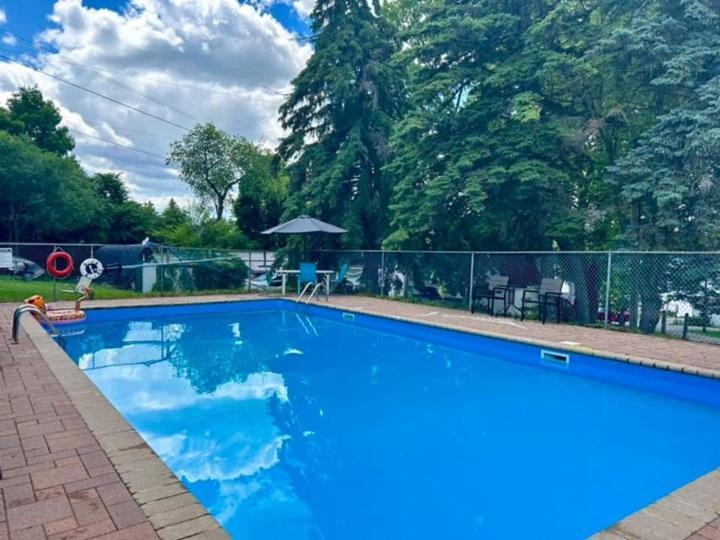Merland Park Minnow Motel Picton Eksteriør bilde